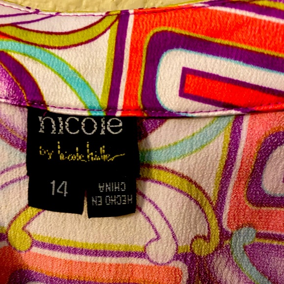 Nicole by Nicole Miller Greek Abstract Print V-Neck Tie Back Blouse 14 - Picture 4 of 4